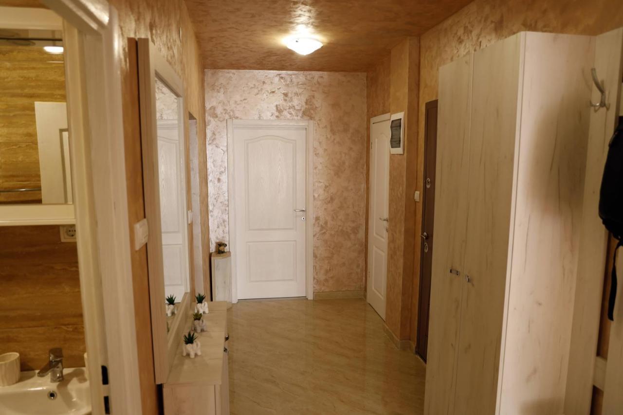 Apartment Alexandar Podgorica Eksteriør billede